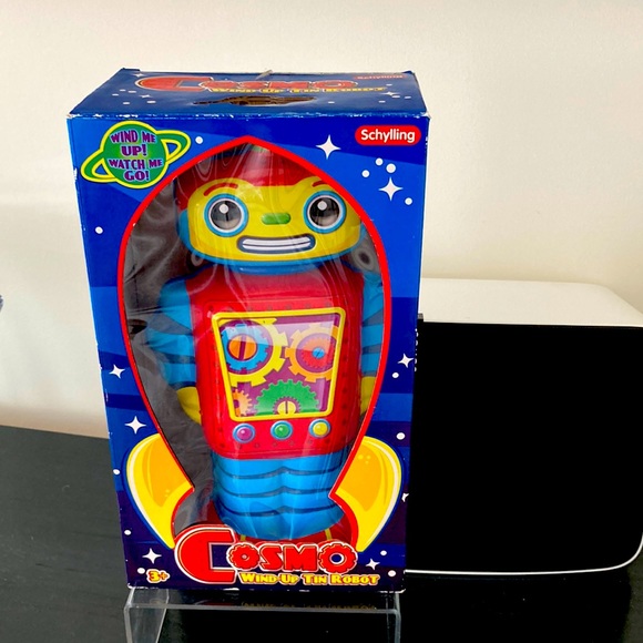 Cosmo Wind up Tin Robot - Picture 1 of 14